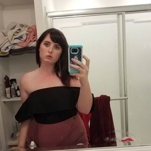 Meet your Posher, Alayna